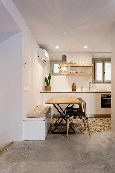 Velo Vern 1- Beautiful New Apartment 2 Bed Ensuite Girona 0*,