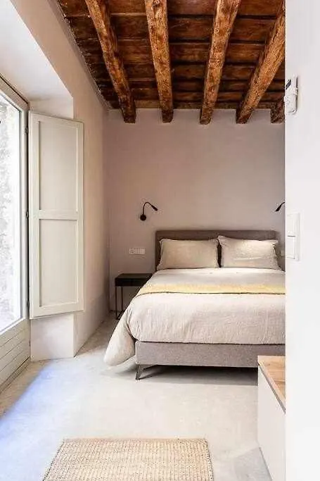 Velo Vern 1 Beautiful New Apartment 2 Bed Ensuite Girona