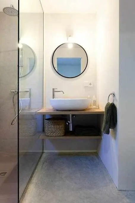 Velo Vern 1- Beautiful New Apartment 2 Bed Ensuite 赫罗纳
